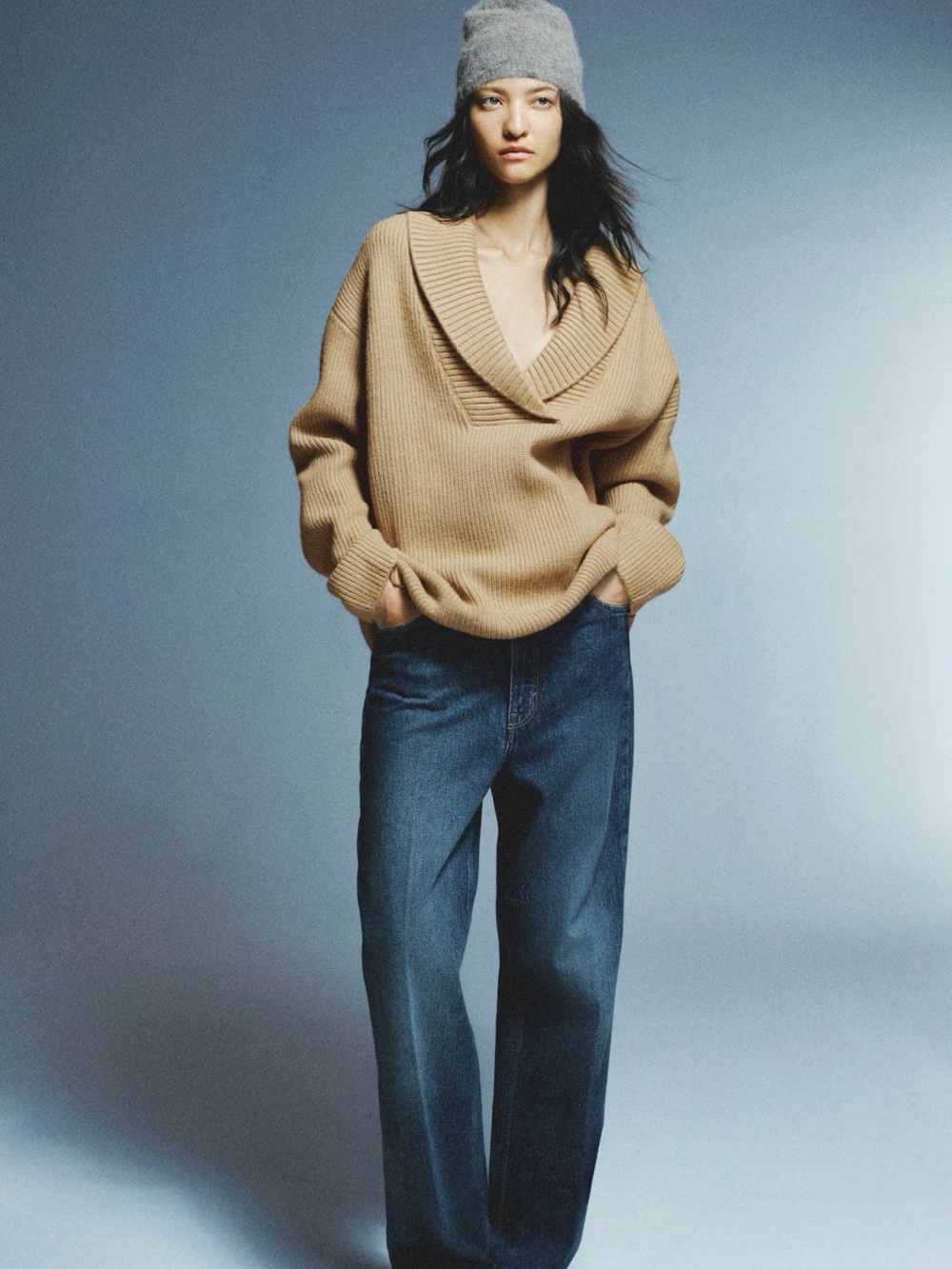 H&M Camel Crossover V-neck Shawl Collar Sweater – Size XS – Oversized Knit